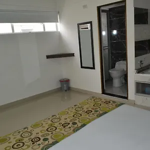 *** Hotel económico Punto Dos Suites Colombia